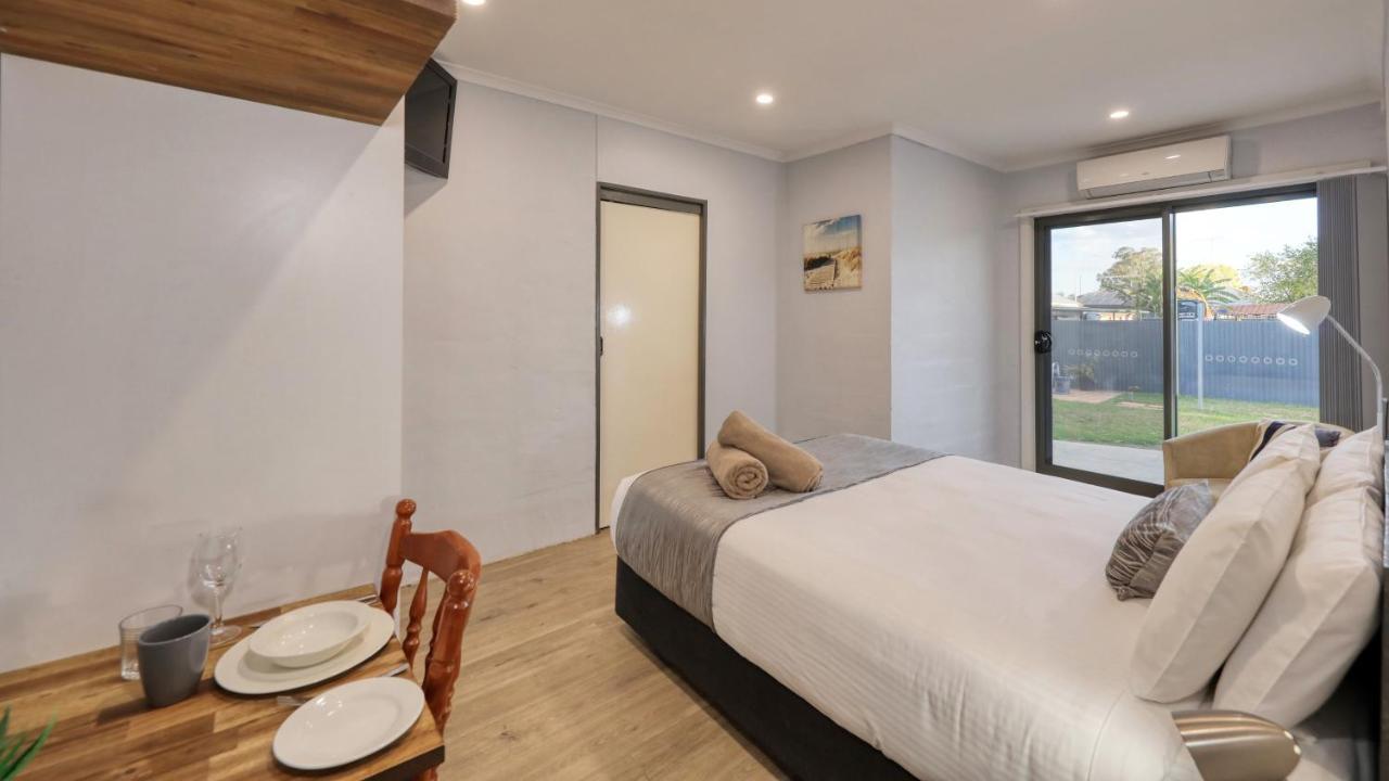 Parkes Federation Motel Kültér fotó